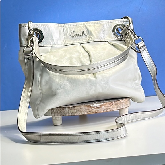 COACH PEARLESCENT WHITE & SILVER LEATHER ASHLEY DUAL SHOULDER OR CROSSBODY BAG - Picture 1 of 16